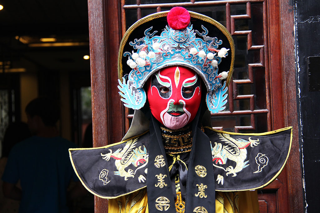 Face changing performer in Chendu, China