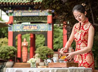 Luxury China tour tea service
