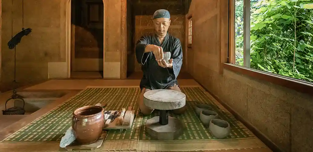 Tradtional potterer in Kaga, Japan
