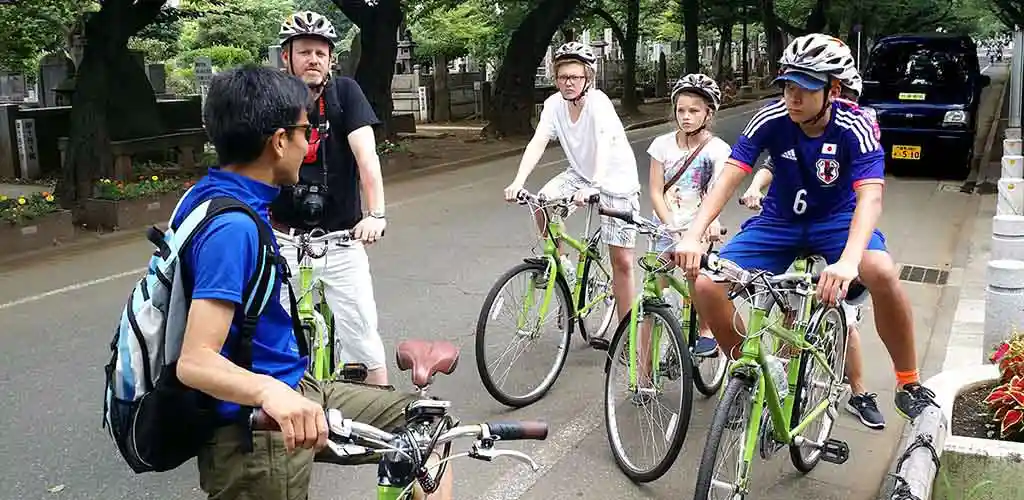 Family cycling tour in Tokyo, Japan