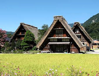 shirakawa go houses takayama