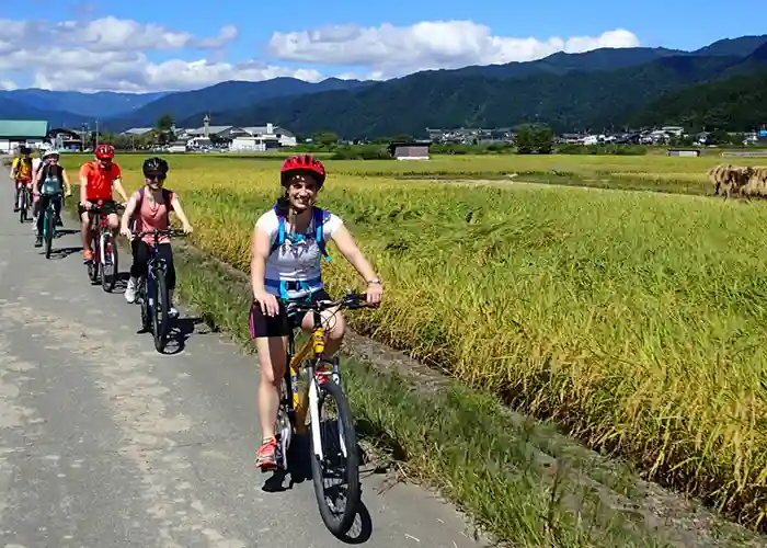 Family cycling tour of Japanese countryside