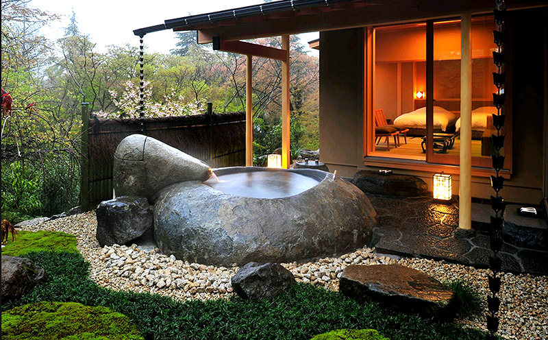Private garden onsen the Gora Kadan luxury ryokan in Hakone, Japan