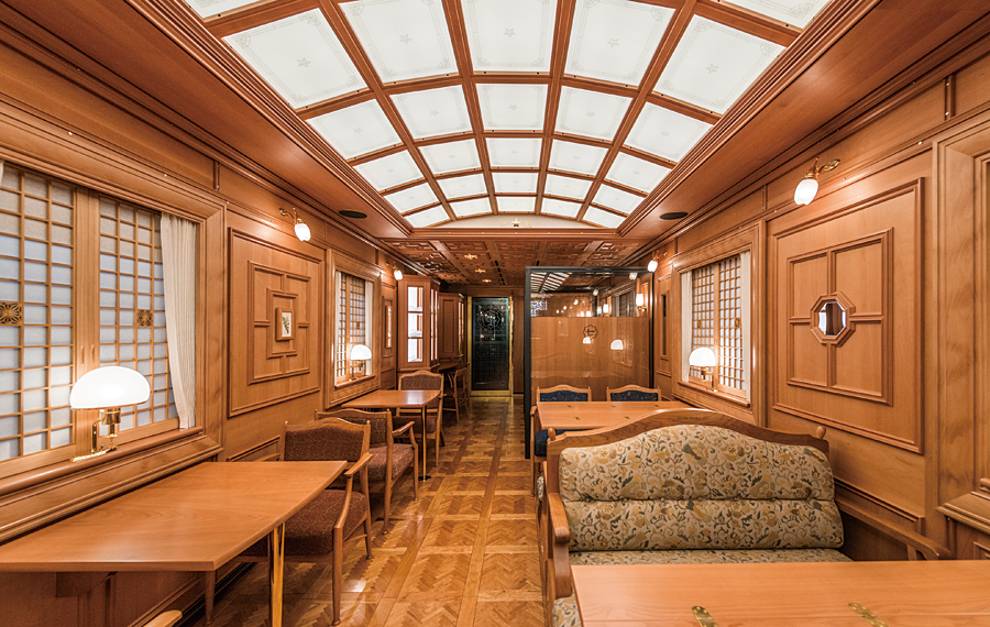 Seven Stars luxury train dining car