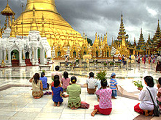 shwedagaon Pagoda, Yangon, Myanmar