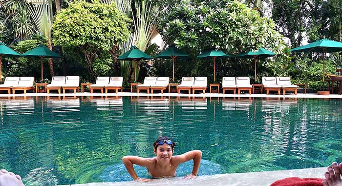 Mandarin Oriental Bangkok pool swim