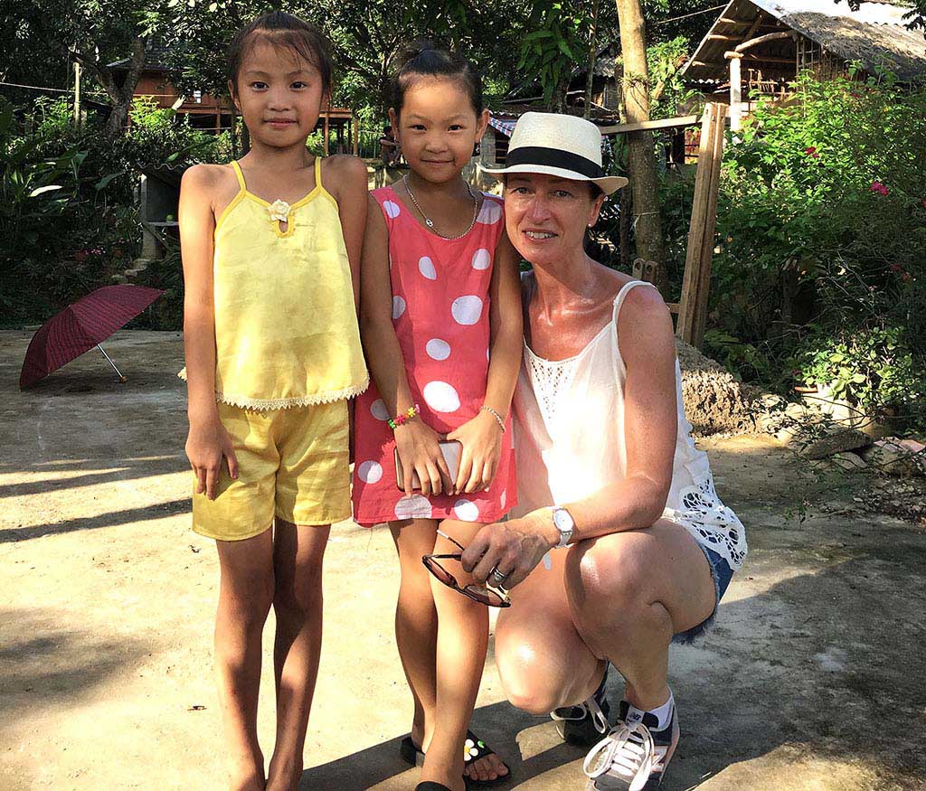 Visiting local girls in Mai Chau