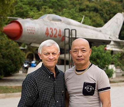 Fighter pilot Hong My with General Cherry